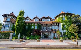 Hotel Torres de Somo